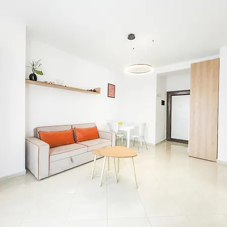 Luxury Free Wifi Apartment Golem (Tirana)